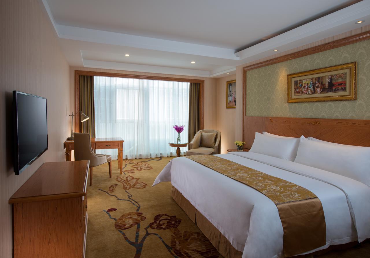 Vienna 3 Best Hotel Meilong Road Shenzhen Exterior foto