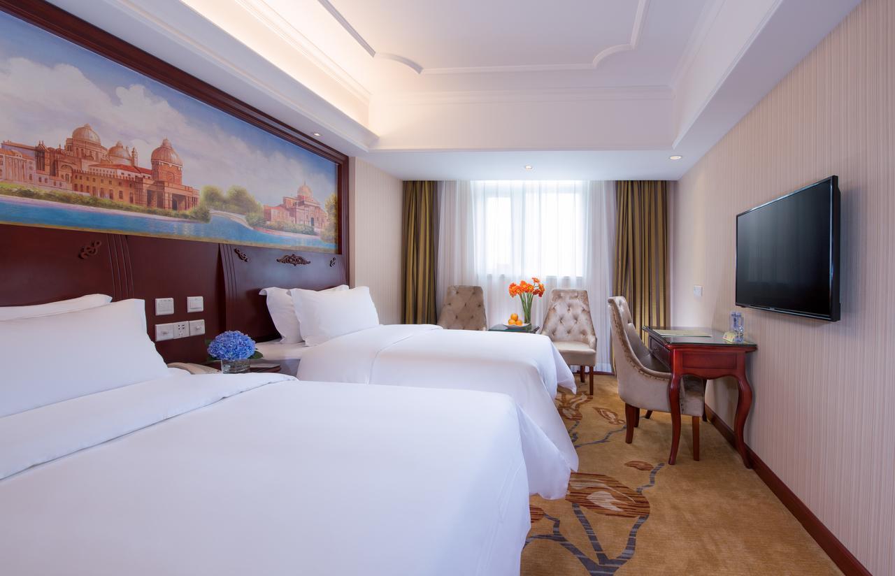 Vienna 3 Best Hotel Meilong Road Shenzhen Exterior foto